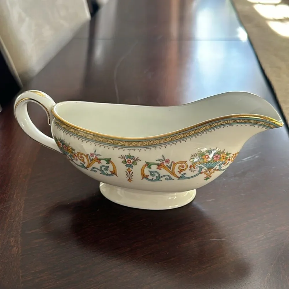AYNSLEY Henley Gravy Ladle Bone China